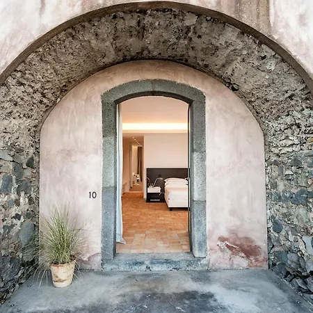 Ramo D'Aria Etna Boutique Hotel Hotel 4*