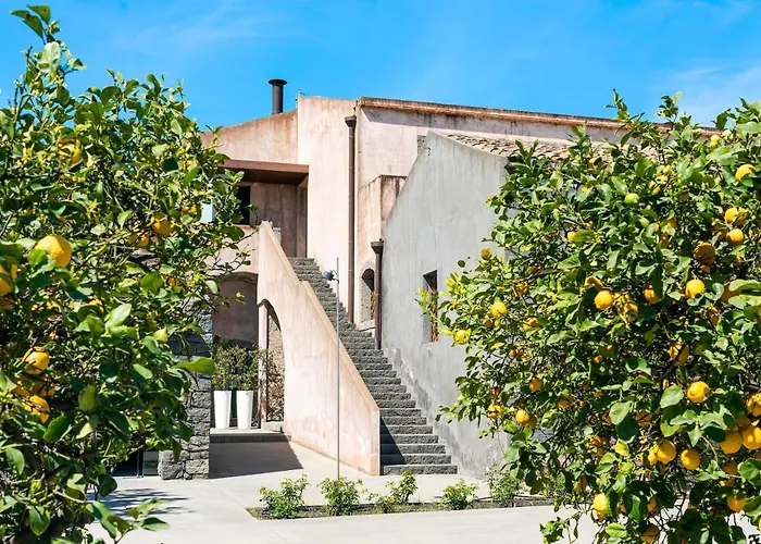 Ramo D'aria Etna Boutique فندق 4*