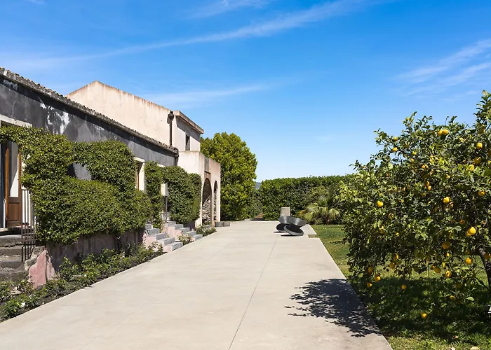 Ramo D'aria Etna Boutique فندق 4*